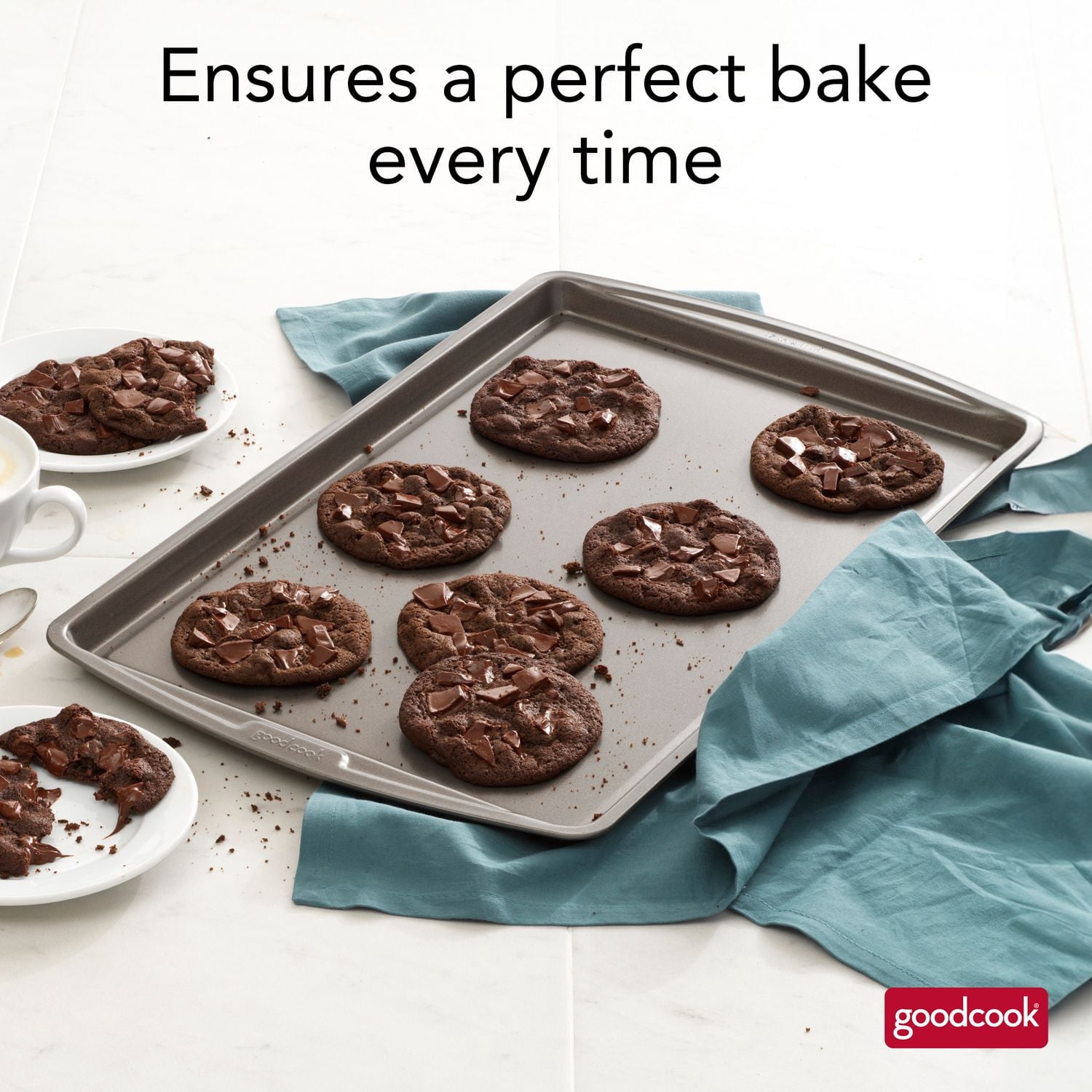Plaque à pâtisserie Les essentiels en acier antiadhésif de GoodCook, 11 po x 17 po, grise