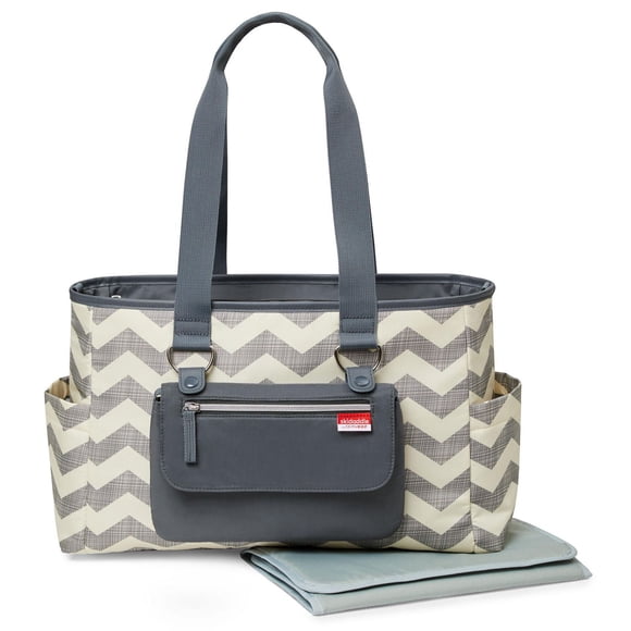 Skidaddle by Skip Hop Diaper Tote & Clutch Set - Grey Chevron
