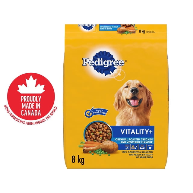 PEDIGREE VITALITY+ dry food for adult dogs in roasted chicken and vegetable flavour, 8 kg yellow bag featuring a happy golden retriever, images of chicken drumstick, peas, and carrots, made in Canada with ingredients from around the world, 100% complete and balanced for strong bones, healthy teeth, and digestion support with calcium