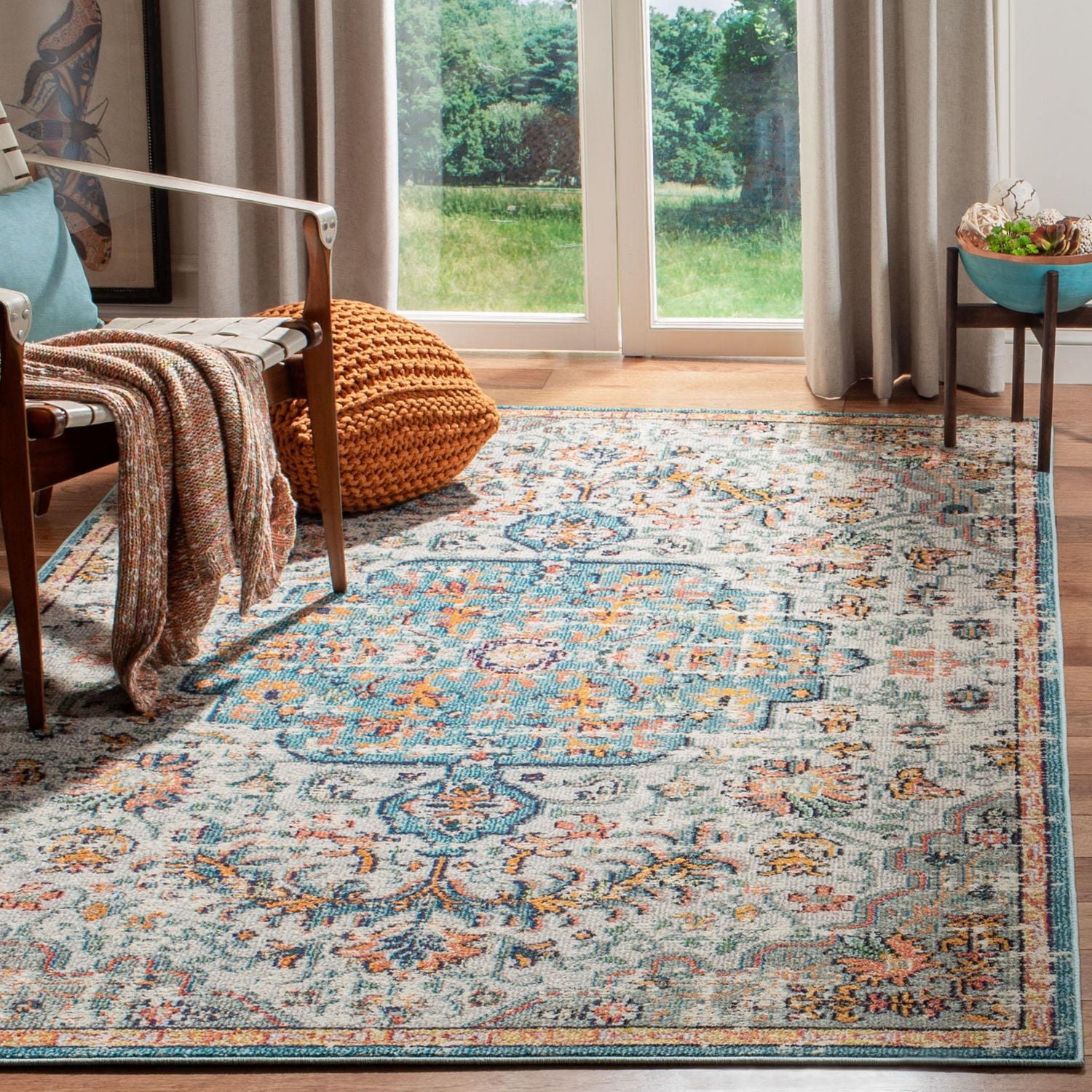 SAFAVIEH Madison Joandra Vintage Floral Area Rug