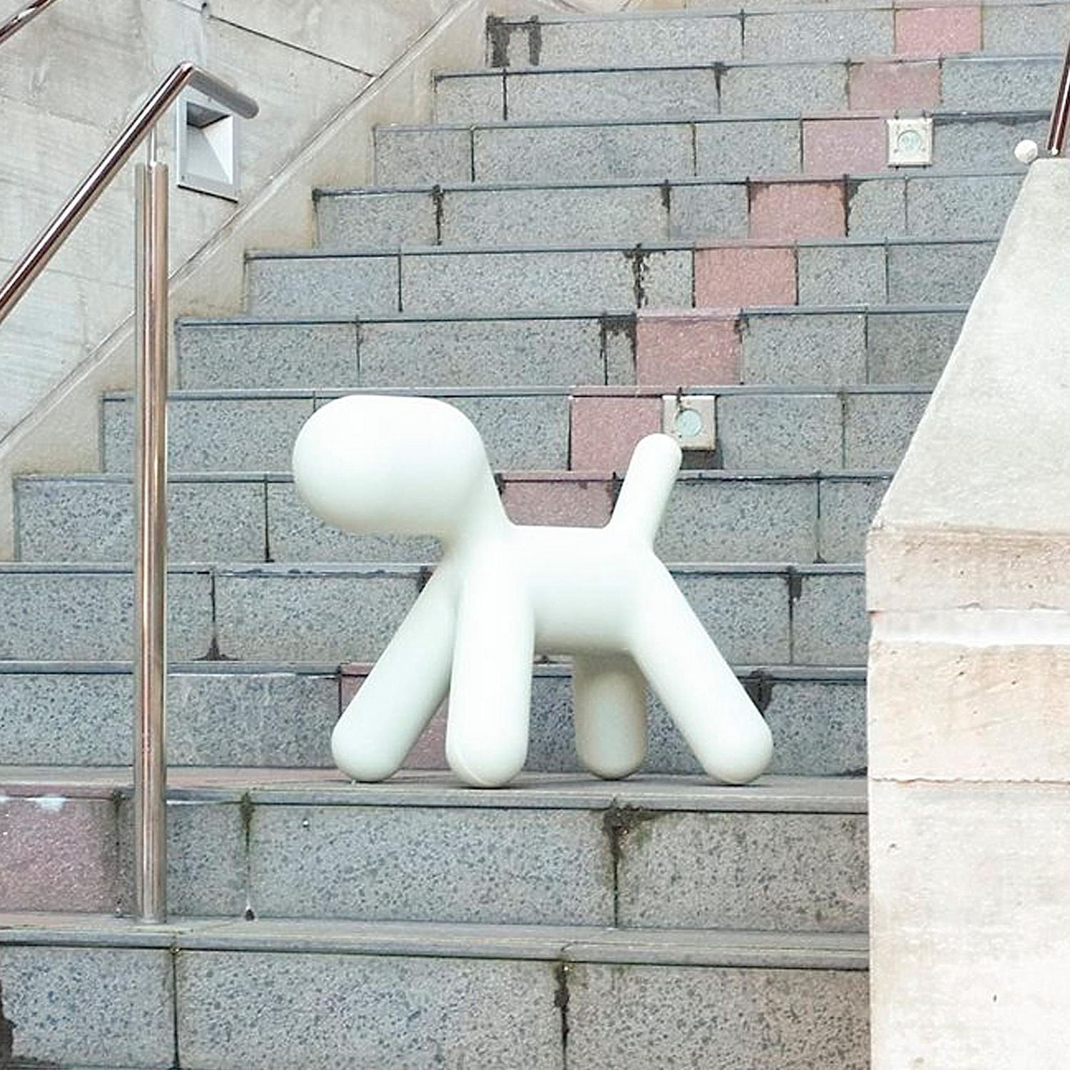 Chaise pour enfants Heavenly Collection Dog de couleur blanche