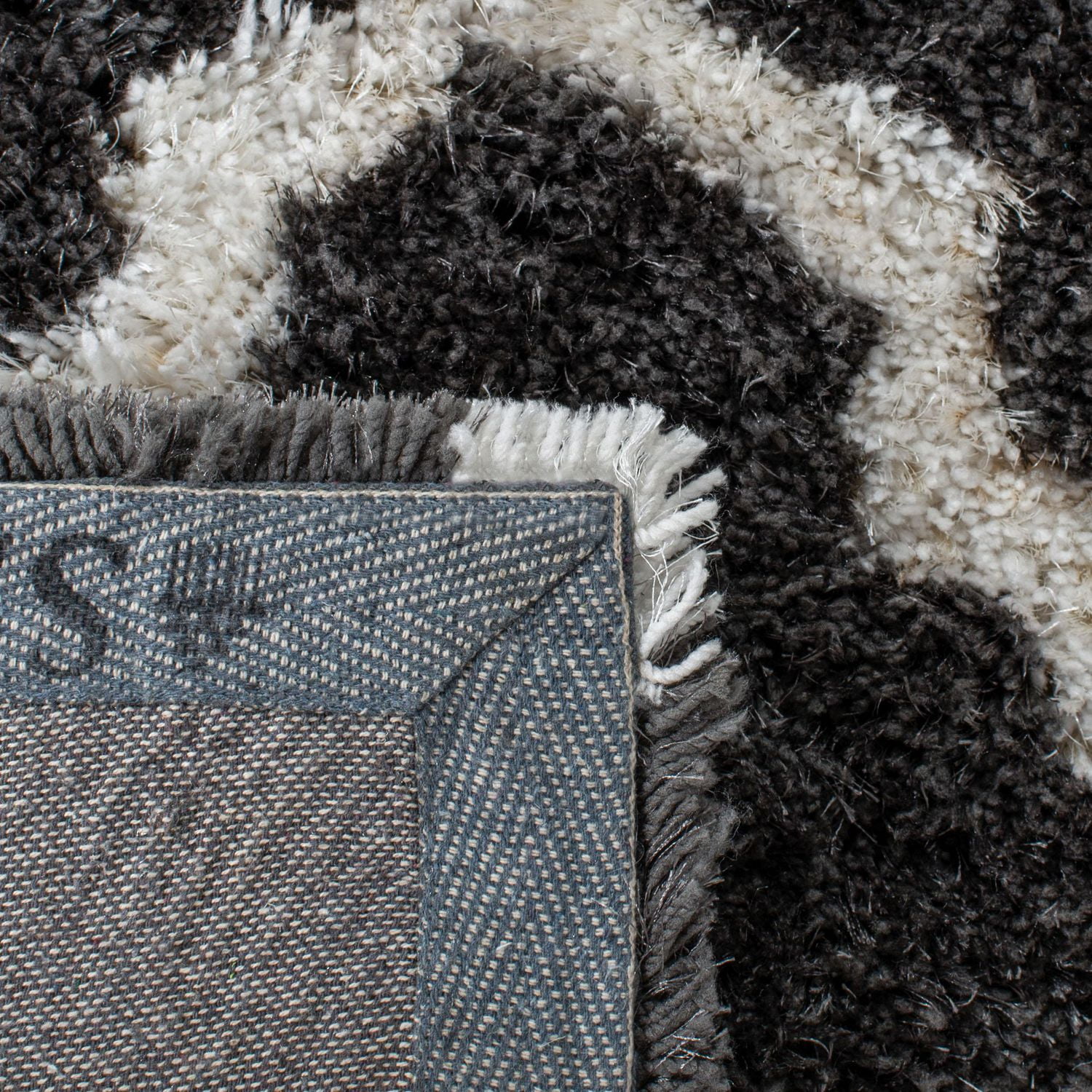Safavieh Barcelona Anabelle Geometric Shag Area Rug