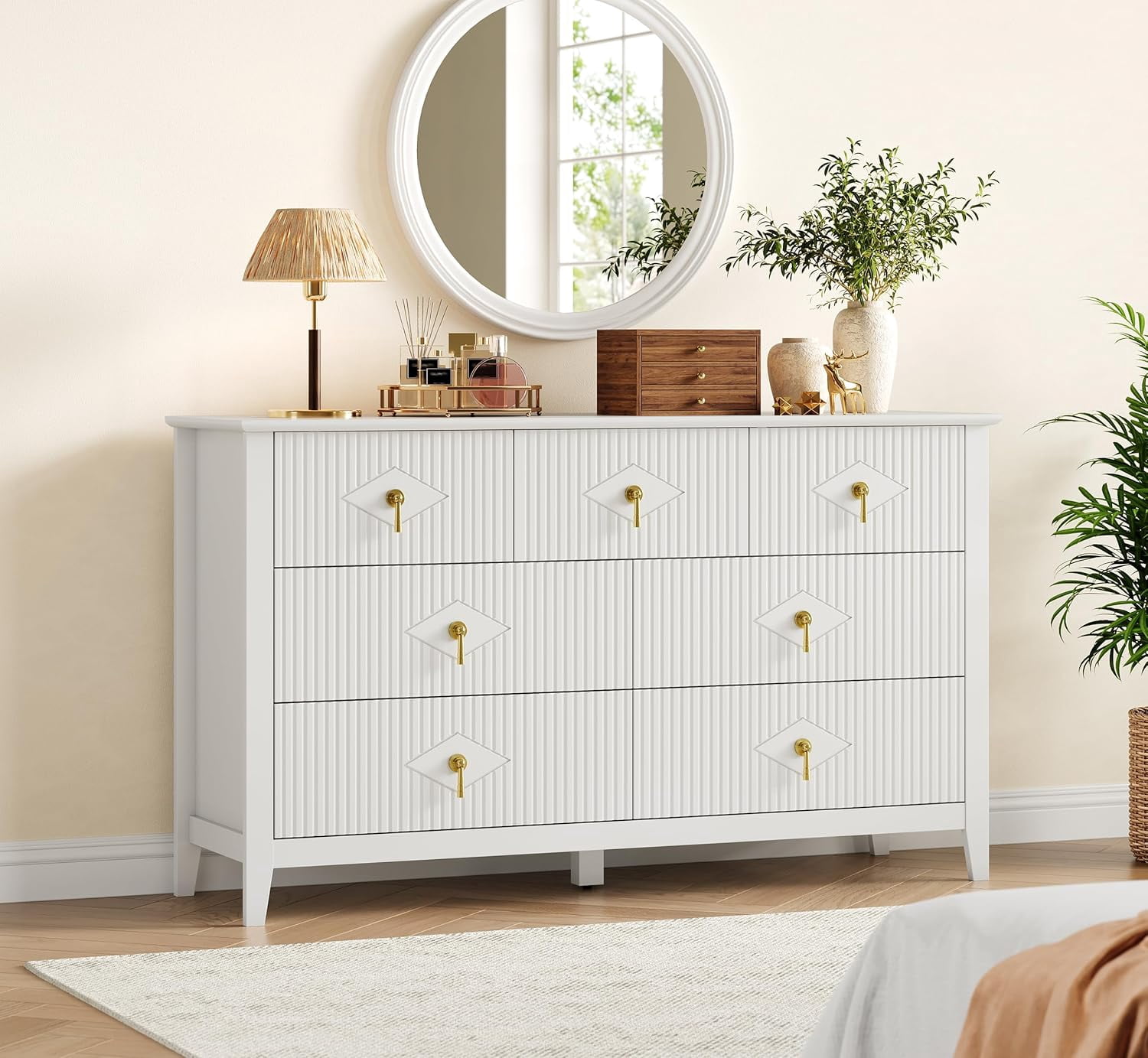 Dresser for Bedroom with 7 Drawers, 54" Wide Modern Chest of Drawers with Metal Handle, Dresser TV Stand, Wood Drawer Organizer for Bedroom, Living Room, Hallway