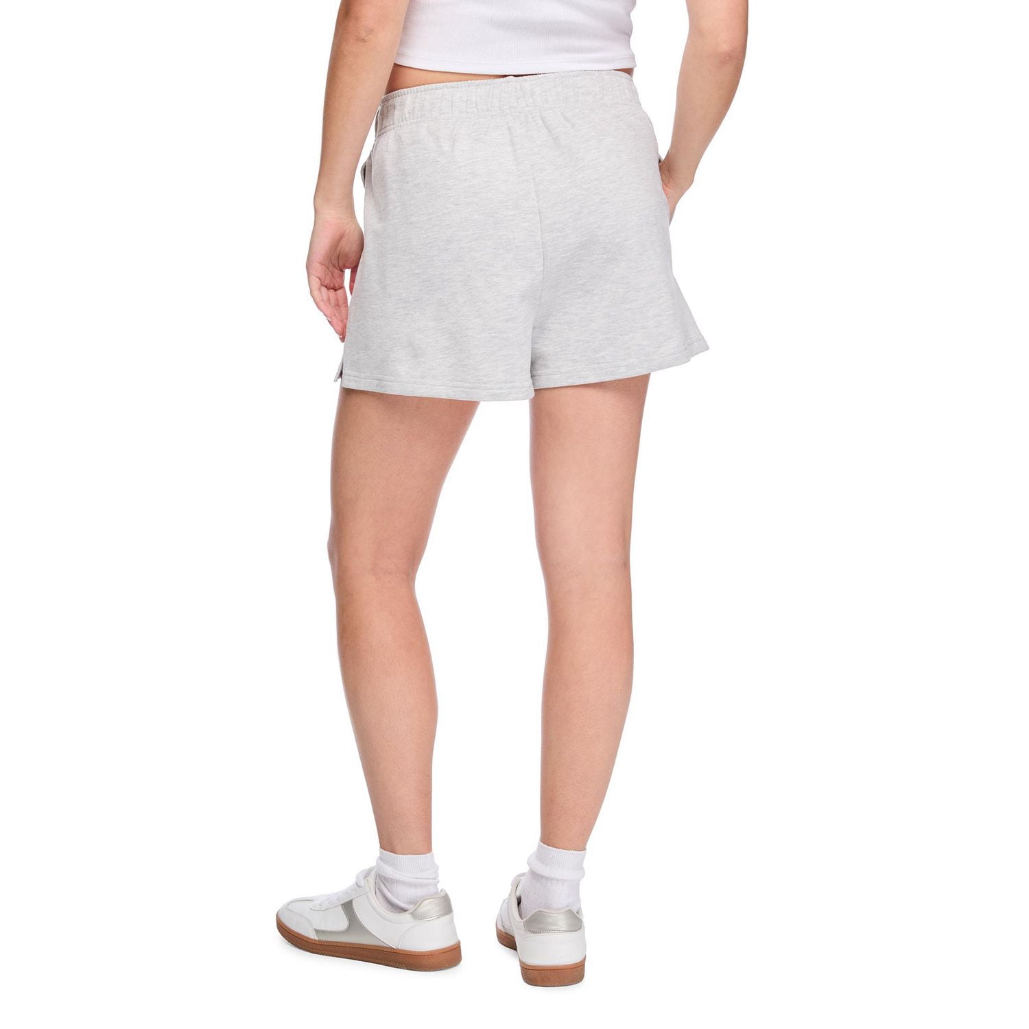 Short en tissu éponge bouclé No Boundaries pour femmes