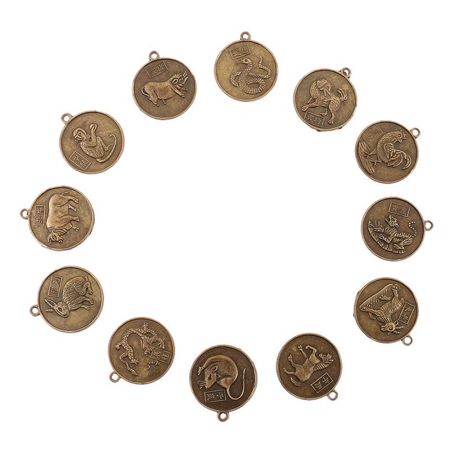 Esquirla 12 Pcs Horoscope Chinois Zodiaque Bronze Animaux Charmes Collier Amulette
