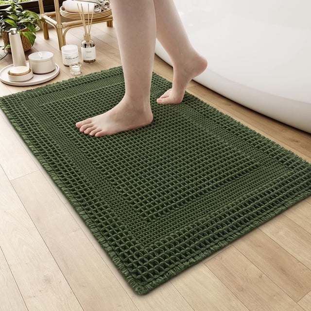 AMOAMI Waffle Bath-Mat, Absorbent Bath Mats for Bathroom Non Slip, Machine Washable Bathroom Rugs with Tassels Ultra Soft Boho Bath Rugs for Floor 18"x30" Dark Green