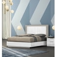 thumbnail image 1 of Lit pour adultes K-Living Harvey (format King Size) – Blanc et gris flanelle avec éclairage LED, 1 of 6