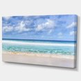 thumbnail image 3 of Designart Plage tranquille sous les nuages blancs Art mural sur toile, 3 of 4