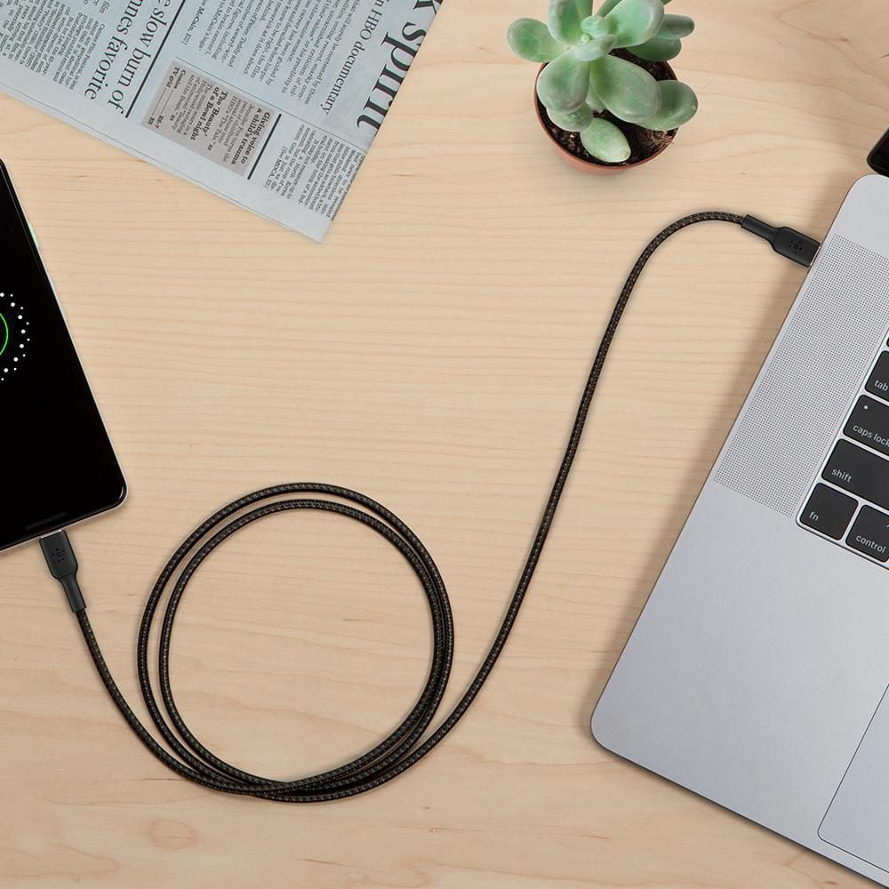 Câble USB-C vers USB-C à gaine tressée BOOST↑CHARGE