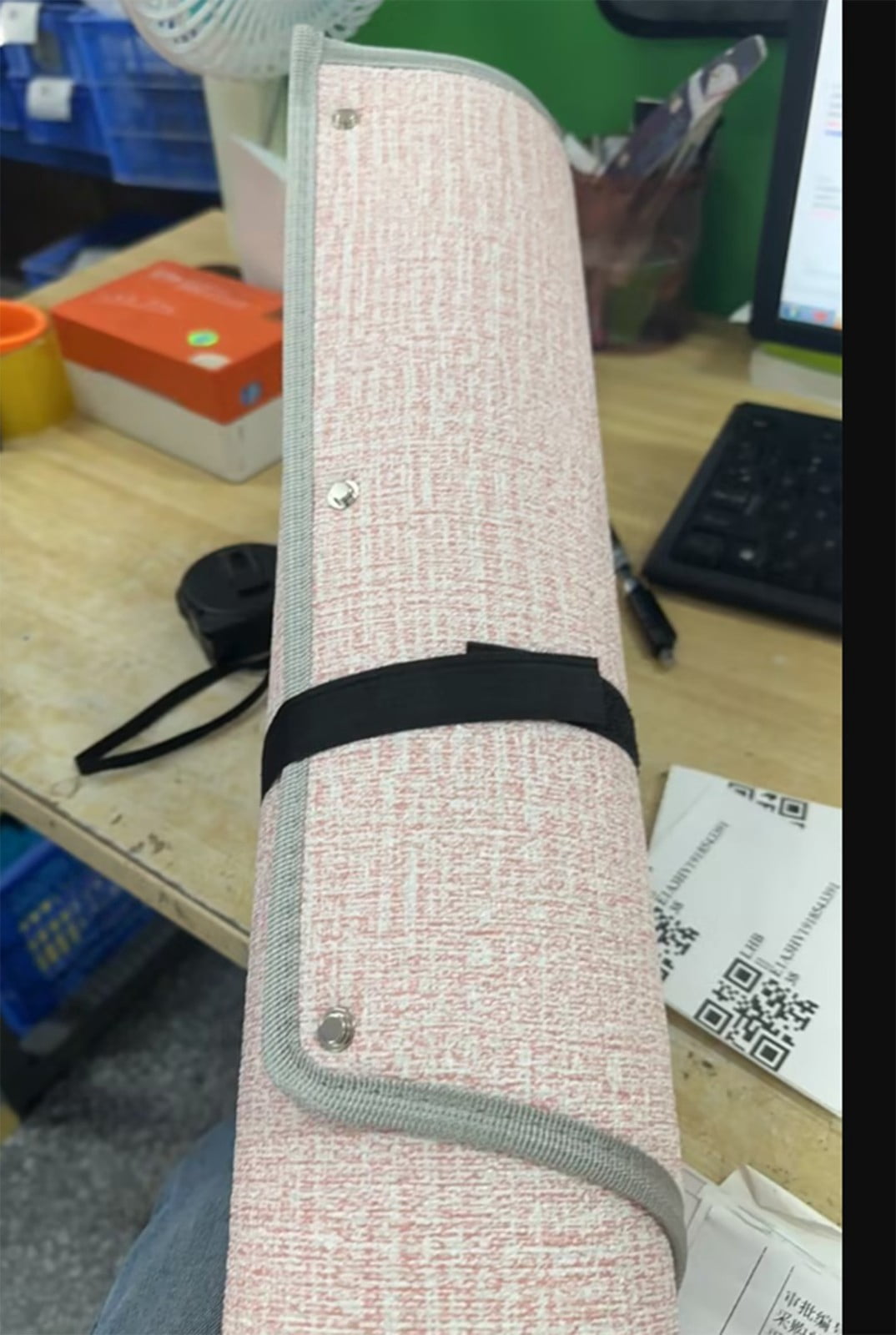 Heating Pad for Feet,Foot Warmer under Desk Foot Warmer Artifact Office under Desk Heater for Winter Leg Warmer Foot Warmer Heating Pad for Winter Foot Warmer Large Heating Pad
