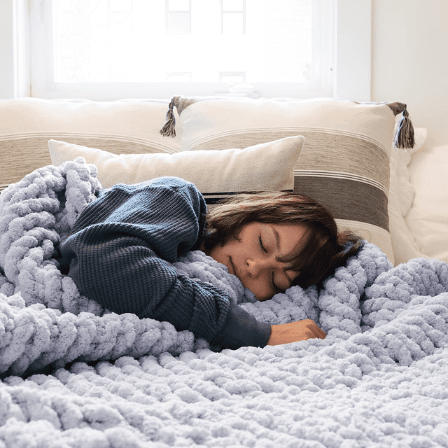 Comtest Chunky Knit Throw Blanket Chenille, Light Gray, 87"x103"(California King Size)