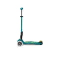 thumbnail image 4 of Micro Kickboard - Maxi Deluxe Pliable à DEL - Trottinette Micro à Trois Roues, à Inclinaison pour Diriger, Pliable pour Transport, Conçue en Suisse, pour Enfants, avec Roues Lumineuses Activées par le Mouvement pour 5 à 12 Ans (Vert Pétrole), 4 of 6