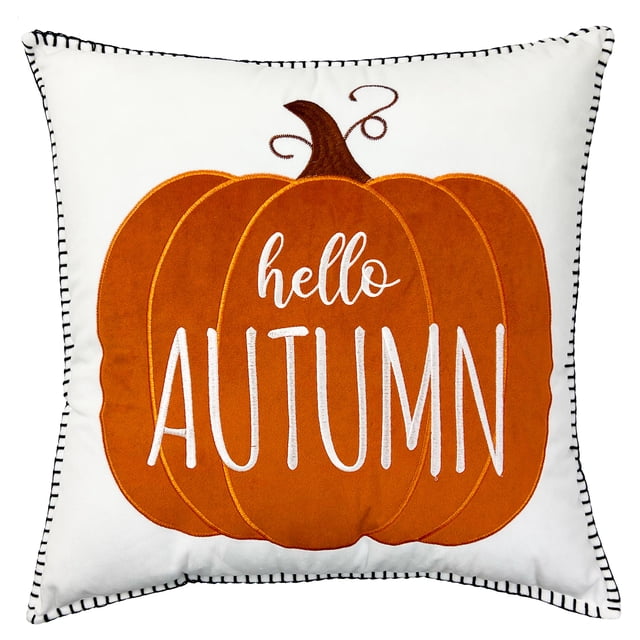 Way to Celebrate! Bonjour l'Automne Lot de 2 Coussins Décoratifs avec Coussins Blancs 18x18 Pouces Présentant une Appliqué Citrouille orange et une Tige Brune, Brodés avec « Bonjour l'Automne » en Blanc, Bordés de Surpiqûres Noires et Blanches, Faits de Coque et de Rembourrage 100 % polyester, Idéal pour la Déco Saisonnière et pour Se Détendre sur les sofas Ou les Lits.
