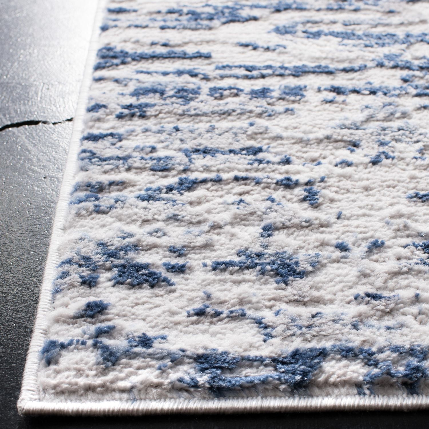 SAFAVIEH Amelia Lester Tapis Abstrait