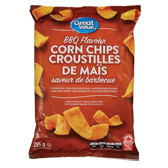 Great Value Sac de Croustilles de Maïs Saveur BBQ avec Fond Rouge et Croustilles Éparpillées, Mettant en Valeur 0 Gras trans, Sans Arômes Ni Colorants Artificiels, Fait avec 100 % de Maïs à Grains Entiers, Produit au Canada à Partir d'Ingrédients Nationaux et Importés, Emballage de 285 g, Convient aux Collations Ou aux Portions de Fête.