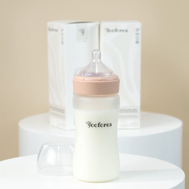 Yooforea Silicone Coated Glass Baby Bottle, 6M+ Fast Flow Nipple I Anti-Colic, Wide Neck, Stable Base I Medical-Grade Silicone Coating Shatter Protection, BPA BPS PVC Free (270 ML/9 OZ-Honey)