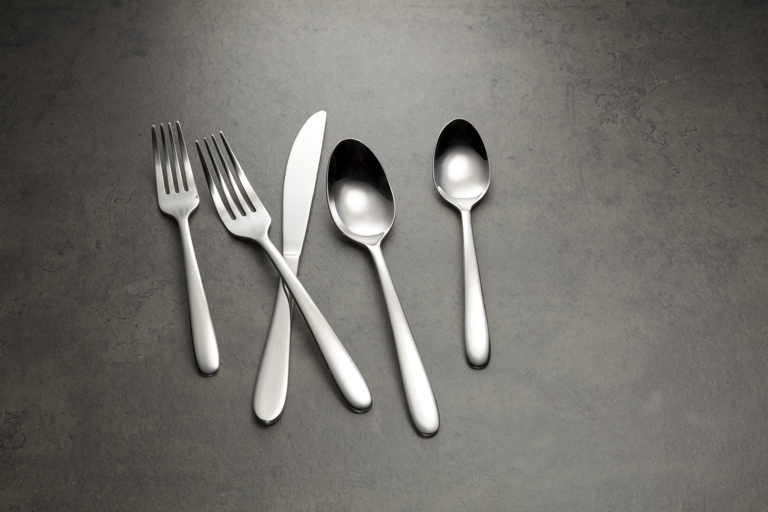 Cambridge Haledon Mirror 77 Piece Flatware Set