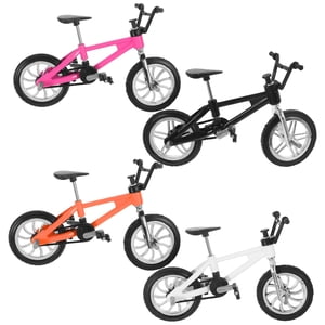 Modèle de VTT miniature en alliage blanc 4Pcs 3.5X2.8X1.0In
