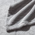 thumbnail image 3 of HOMETRENDS Velvet Plush Throw, 3 of 4