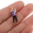 thumbnail image 2 of HILABEE Résine Mini 1:64 Modèle Mère et Enfant Figurine Personnes Construction Sable Table Décor, 2 of 5