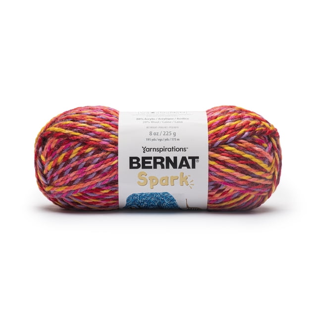 Bernat® Spark™ Fil Mélangé Volumineux #5 Passion 8oz/225g 191 yards, un Écheveau de Fil Volumineux Doux avec un Effet de Teinture caipo unique dans des Tons Rouge, Jaune, Violet et Rose, Emballé dans une Étiquette Blanche avec la Marque Bernat Spark, Convient au Tricot, à la Mode Hivernale et aux Projets d'Artisanat.