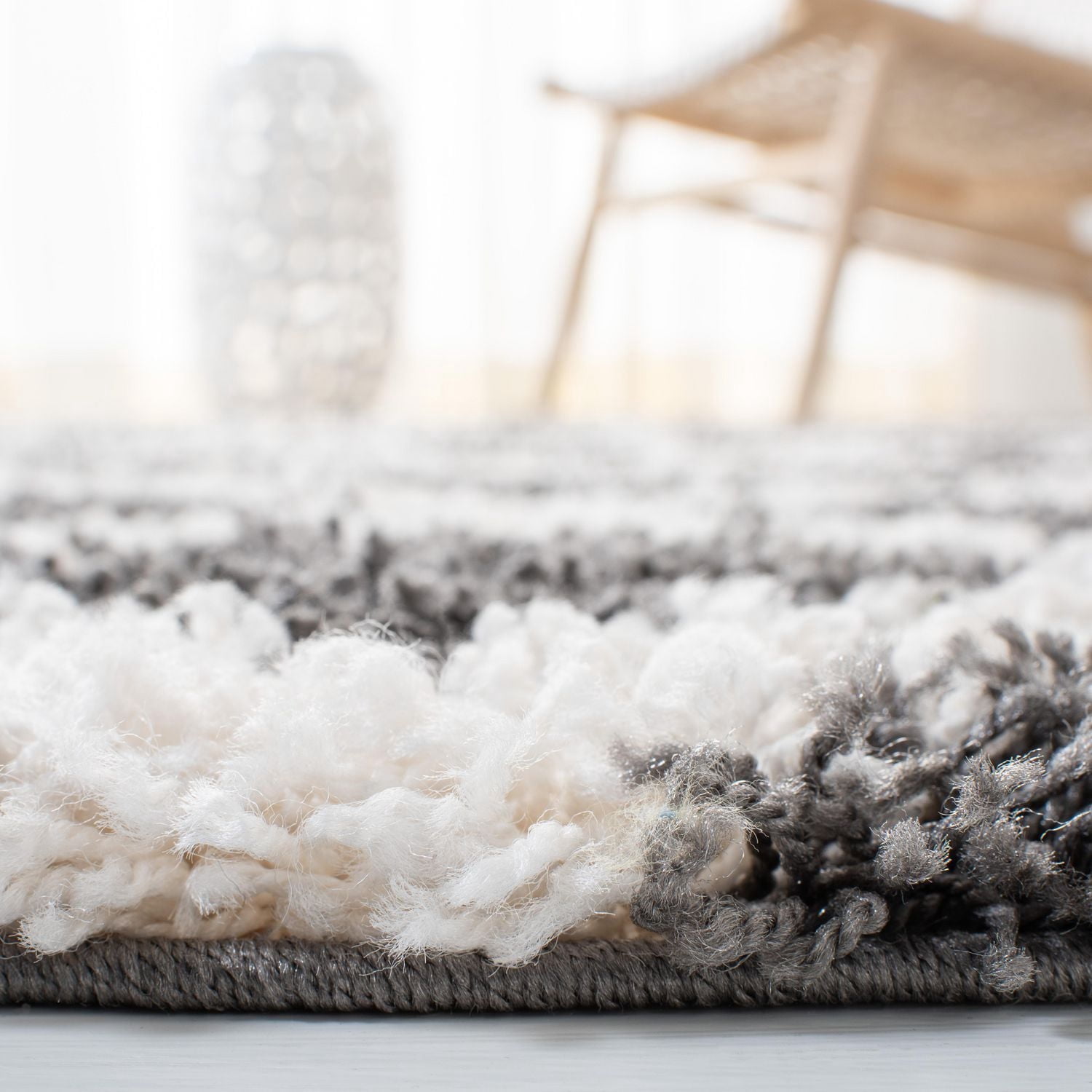 Safavieh Dallas Jerrie Tapis Géométrique Shag