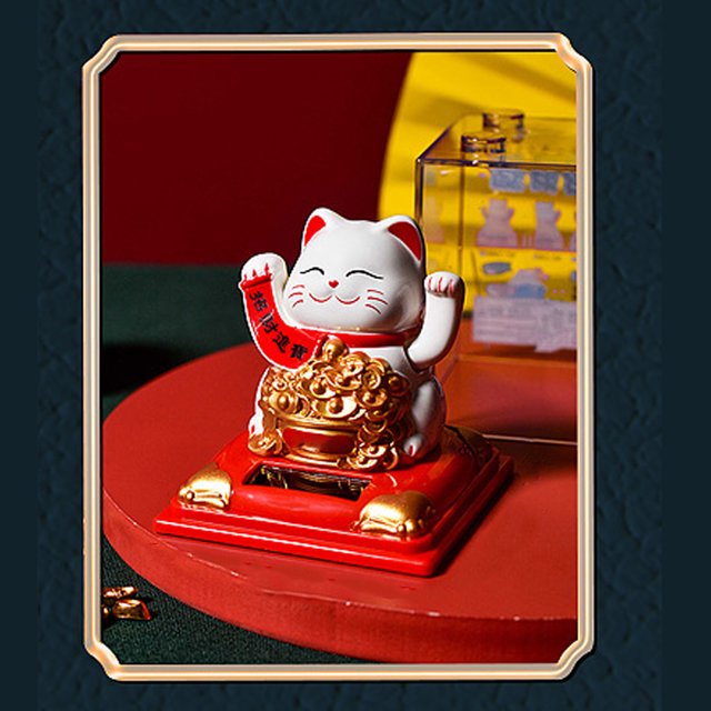 Solar Powered Waving Lucky Cat Decoration Plastic Feng Shui Wealth Symbol Home Office Car Decor Ornament, Automatic Waving Arm