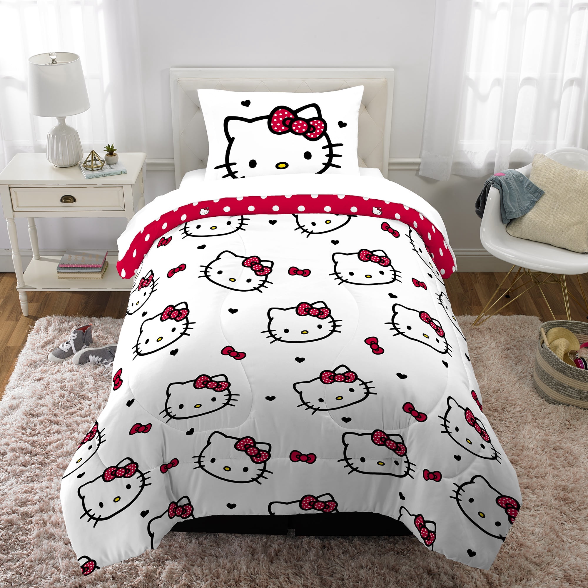 Hello Kitty "Big Bow Energy" Twin/Full Comforter