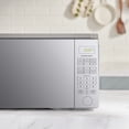 thumbnail image 3 of Micro-ondes compact Hamilton Beach 1,1 pi³, 3 of 9