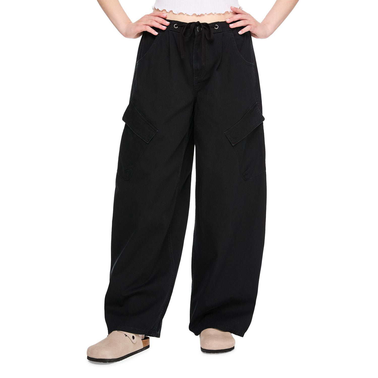 No Boundaries Women's Tie Waist Wide Leg Barrel Cargo Pant
