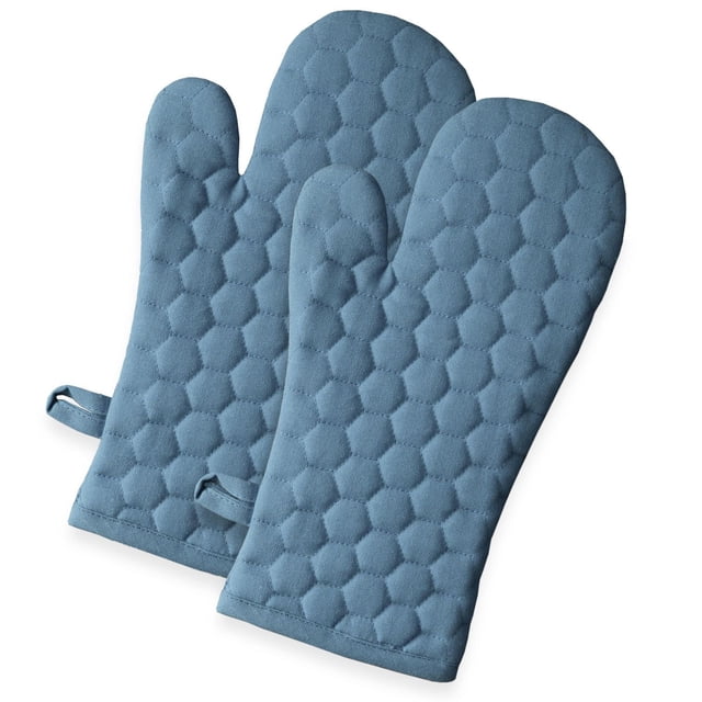 Fabstyles Fouta Cotton Oven Mitt Set of 2 in blue featuring a hexagonal quilted pattern and hanging loops, heat impervious kitchen linens suitable for safely handling hot cookware.