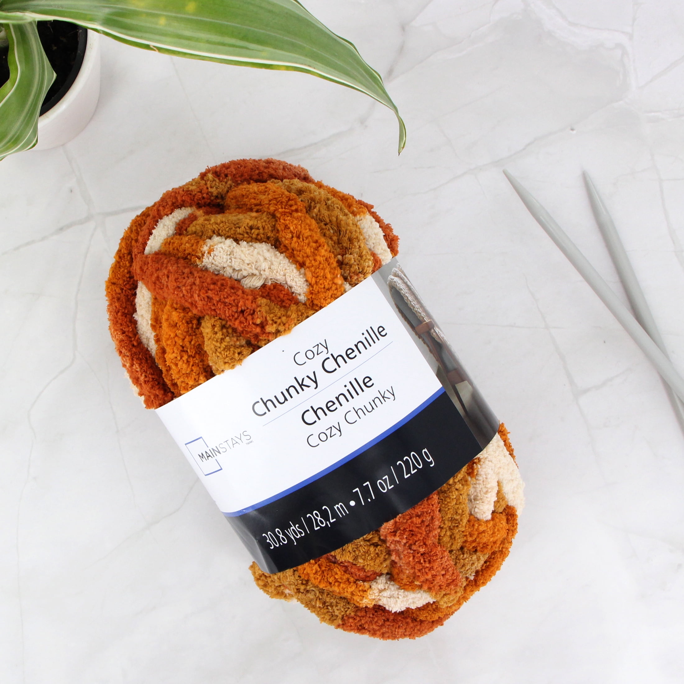 MAINSTAYS Cozy Chunky Chenille, 28.2 m (30.8 yds), 220 g (7.7 oz), 100% Polyester