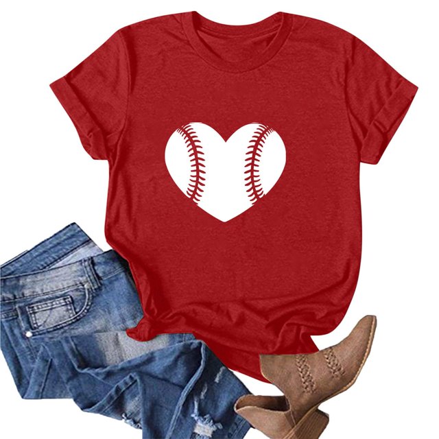 Meichang T-Shirts Cœur d'Amour de Baseball pour Femmes T-Shirt Graphique Cœur de Baseball Manches Courtes Col Rond Hauts Décontractés Coupe Ample Blouses d'Été pour Jour de Match Rouge P