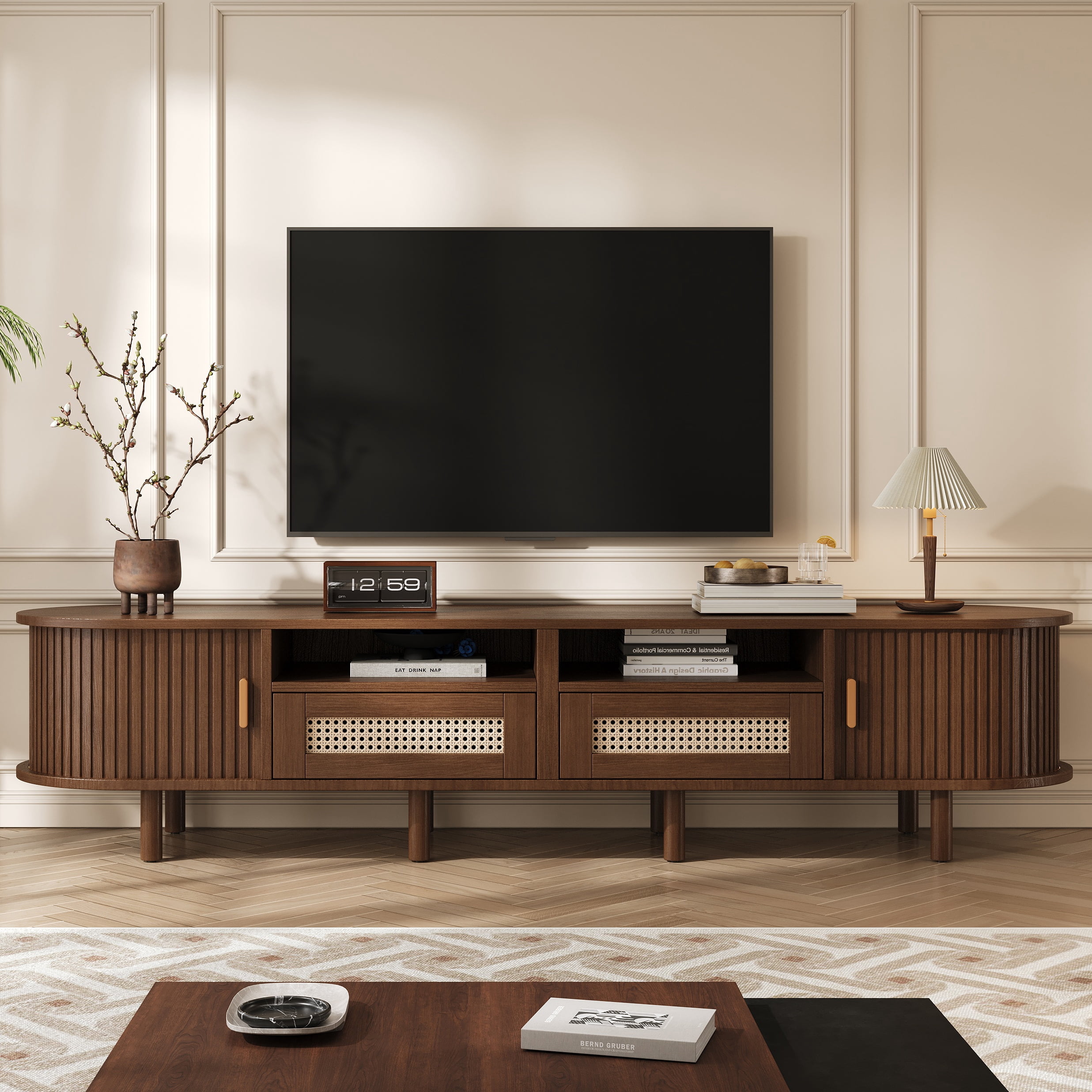 Meuble TV maison Noble 64.9" avec 2 tiroirs en rotin et 2 portes coulissantes, buffet ovale arrondi pour TV 65", noyer