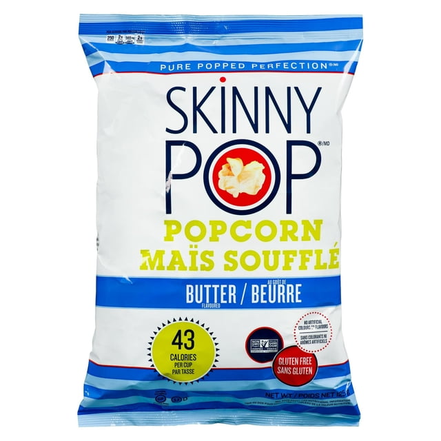 SkinnyPop Butter Popcorn bag with white and blue packaging featuring bold navy and yellow text, highlighting 43 calories per cup, gluten free, no artificial colours or flavours, and net weight 125 g, ideal for clean, simple snacking and suitable for vegan and gluten-free diets.