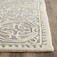 thumbnail image 5 of SAFAVIEH Cambridge Leslie Geometric Area Rug, 5 of 5