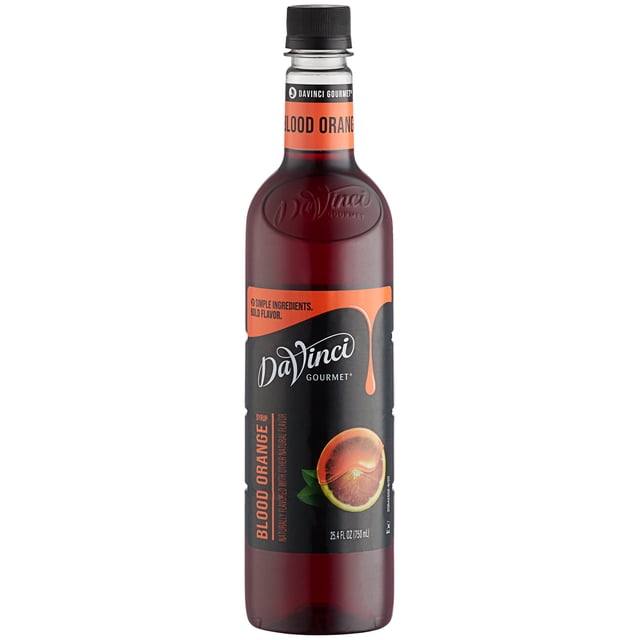 DaVinci Gourmet 750 ml Sirop Aromatisant Classique à l'Orange Sanguine, Bouteille en Plastique Transparent Orientée vers l'Avant avec Sirop Orange-Rouge et Étiquette DaVinci Blanche, Bouchon à Vis Noir; Fait de Sucre de Canne Pur, Résiste au Caillage dans le Lait et s'Agence avec des Boissons à Base d'Espresso, cocktails, Limonades et Thés Glacés; Souvent Utilisé avec une Pompe de 0,25 oz pour une Distribution Doseuse.