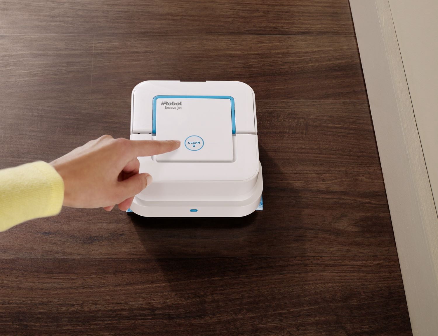 iRobot Braava Jet 245 Mopping Robot