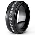 thumbnail image 2 of Bague Alliance Éternité pour Homme en Titane Noir avec Zircone Cubique Ronde Transparente 9 mm, 2 of 4