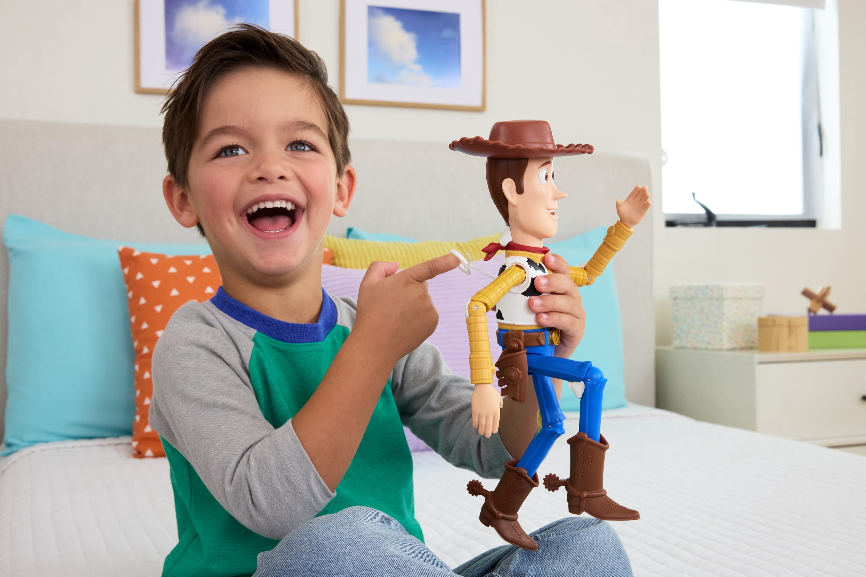 Figurine articulée de Woody rapide comme l’éclair d’Histoire de jouets 5 Disney et Pixar de 30,5 cm, plus de 50 sons