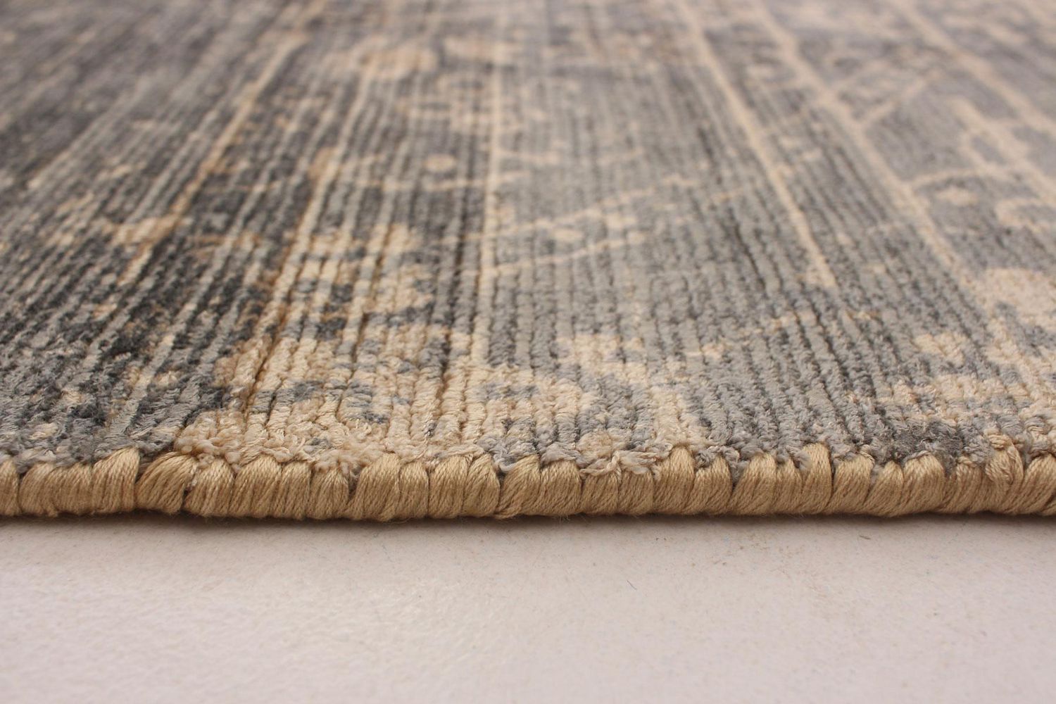 ECARPETGALLERY 5'0" x 7'4"  Transitional Galleria Hand-knotted Area Rug for Living Room, Dining Room and Bedroom in Grey