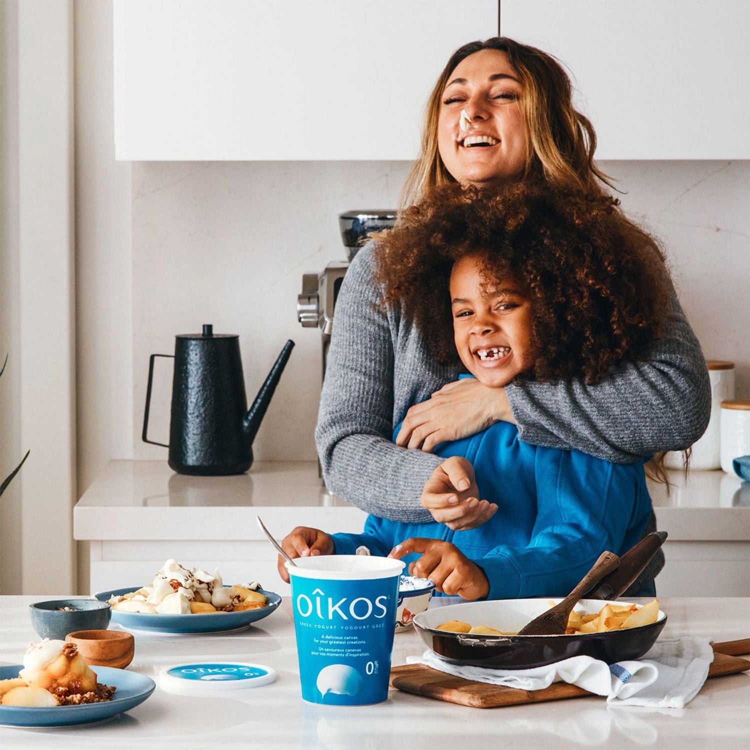 Oikos Yogourt Grec sans gras, Nature, 2% M.G., sans sucre ajouté