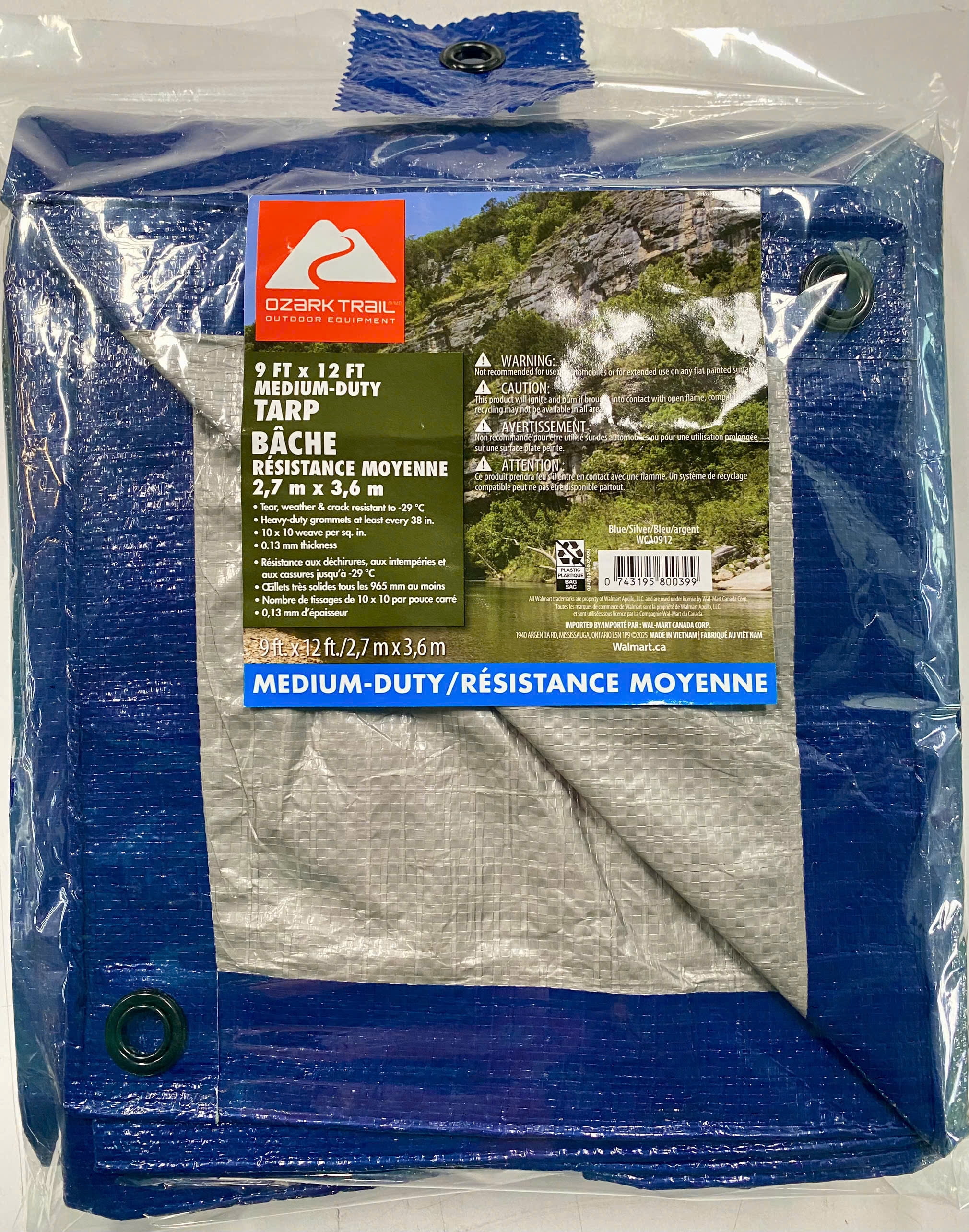 Bâche Ozark Trail pour charges moyennes, 9 pi x 12 pi, bleu/argent, matériau P