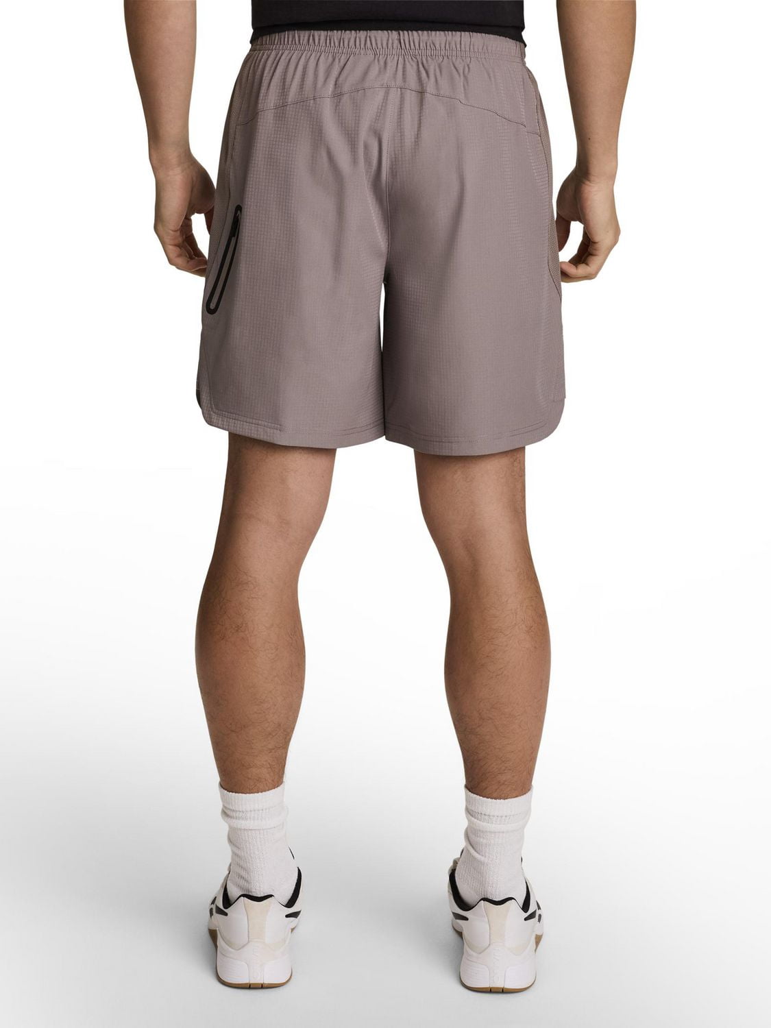 Reebok Men's Pace Breaker Training Short, 7" inseam