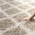 thumbnail image 2 of Safavieh Layla Geometric Plush Shag Area Rug, 2 of 8