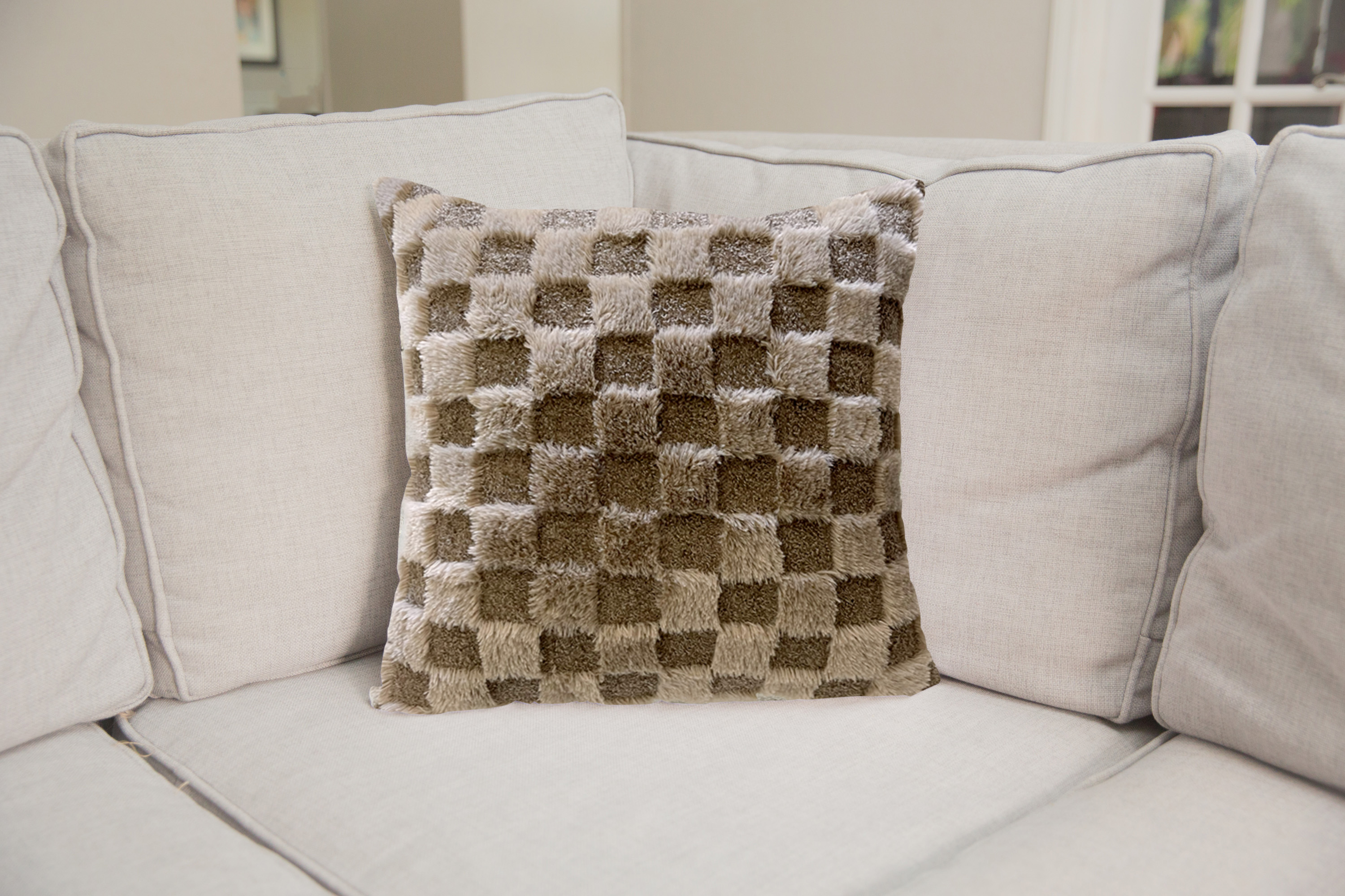 Housse de coussin décoratif Mainstays, à carreaux, 18 x 18 po, Checker Teddy, brun
