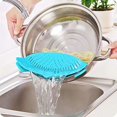 thumbnail image 4 of Passoire à Clip pour Casseroles et Poêles, Passoire à Clipser Fabriquée par la FDA, Silicone Résistant à la Chaleur, Facile à Utiliser et à Ranger, Va au Lave-Vaisselle, 4 of 7