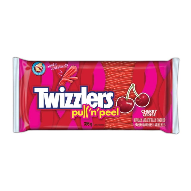 TWIZZLERS Tire-N-Peel Cerise Candy Sac de 396 g de Brins de Réglisse Rouge à Saveur de Cerise avec une texture Pelable, dans un Emballage Rouge et Rose Présentant des illustrations de Cerises et le logo TWIZZLERS, Convient pour Partager et Grignoter.