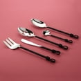 thumbnail image 2 of Gourmet Settings Ensemble d'Hôtesse de 5 Pcs Twist and Shout, 2 of 5