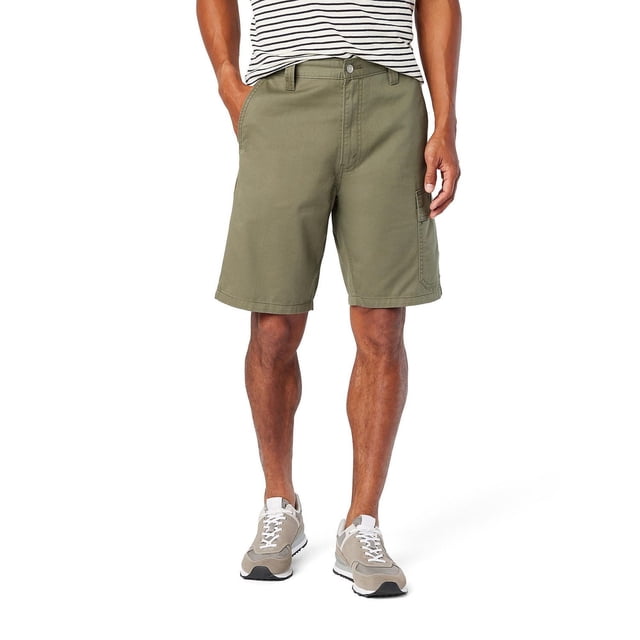 Levi Strauss Signature Men’s EVERYDAY CARGO SHORTS in olive green with a relaxed fit, 9.75-inch inseam hitting the knee, low waist, zip fly, side tech pocket for essentials, and cargo pocket on the right leg, made from stretch cotton fabric for comfort and mobility, suitable for casual wear and outdoor activities.